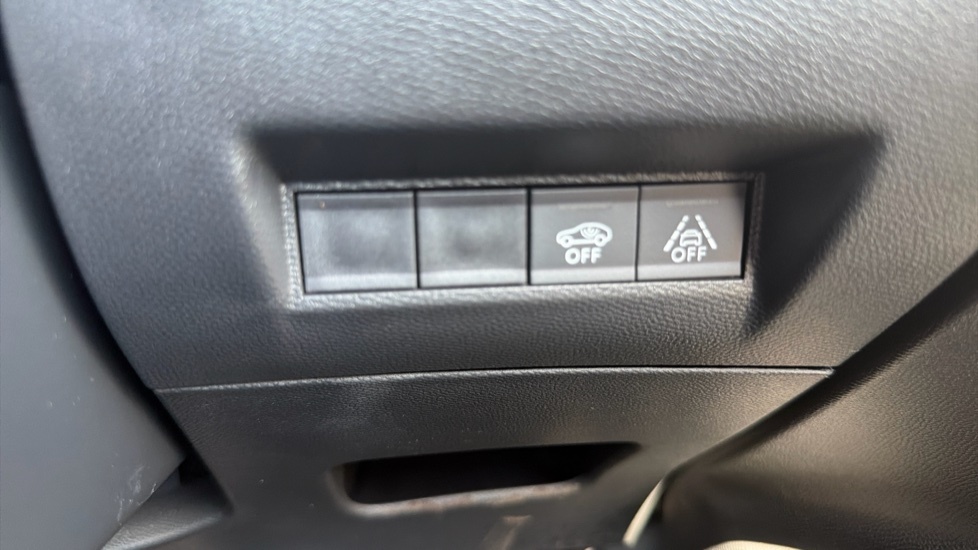 Peugeot 2008 Puretech Ss Active Grey #25
