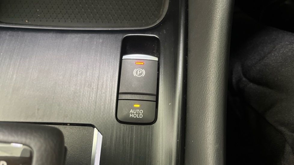 Nissan Qashqai 1.3 Dig-t Mh 158 N-connecta Xtronic Blue #32