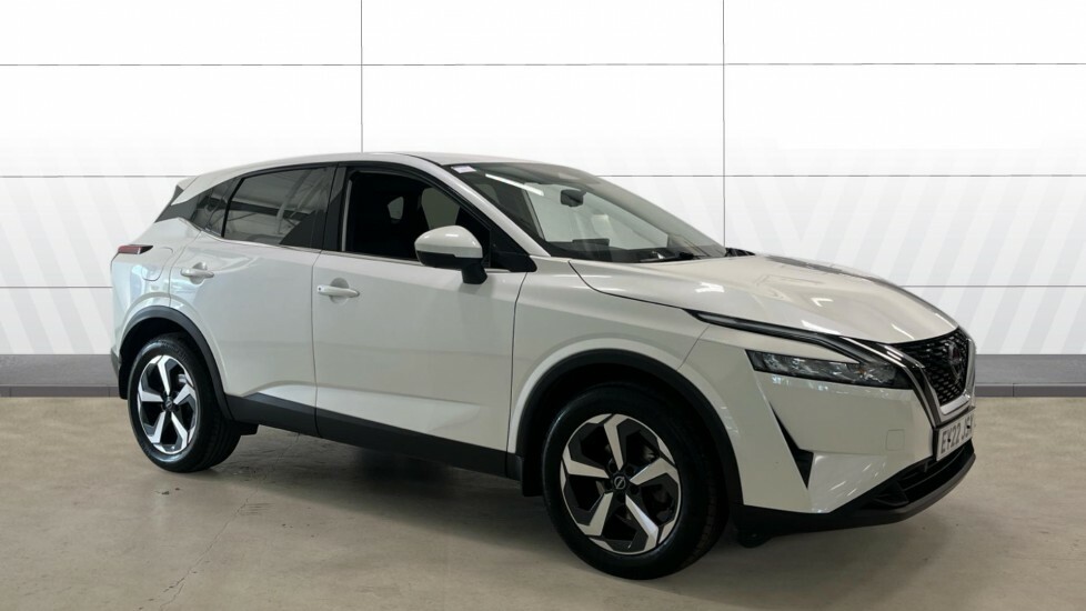 Nissan Qashqai 1.3 Dig-t Mh 158 N-connecta Xtronic Blue #1