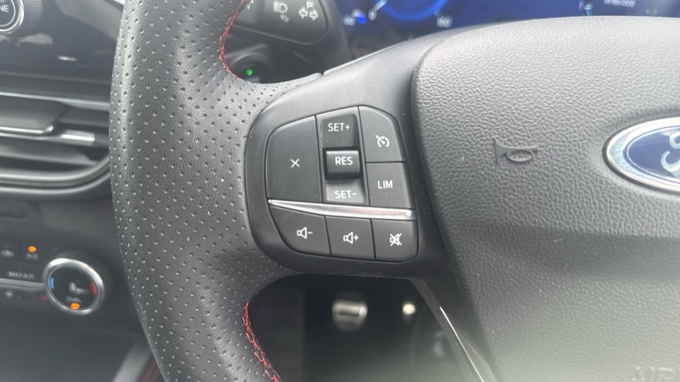 Ford Kuga Titanium Edition Blue #26