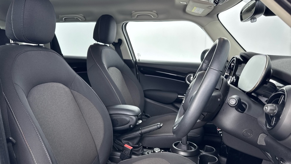 Mini Hatch 2.0 John Cooper Works Black #11
