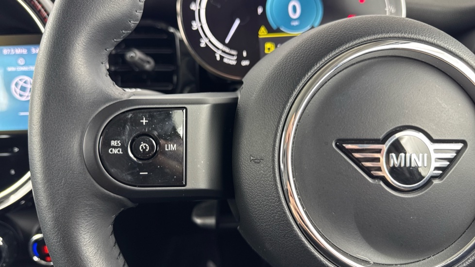 Mini Hatch 2.0 John Cooper Works Black #17