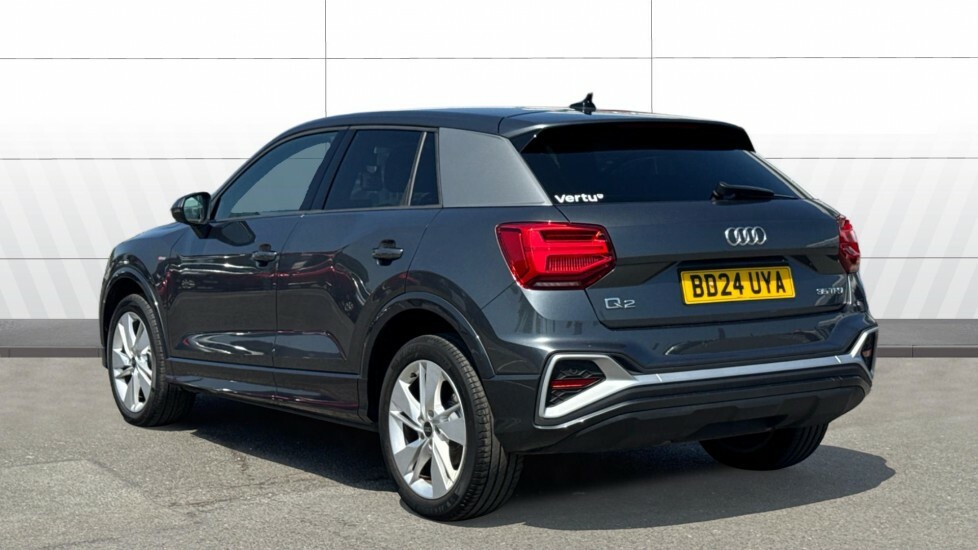 Audi Q2 1.5L S Line Black #2