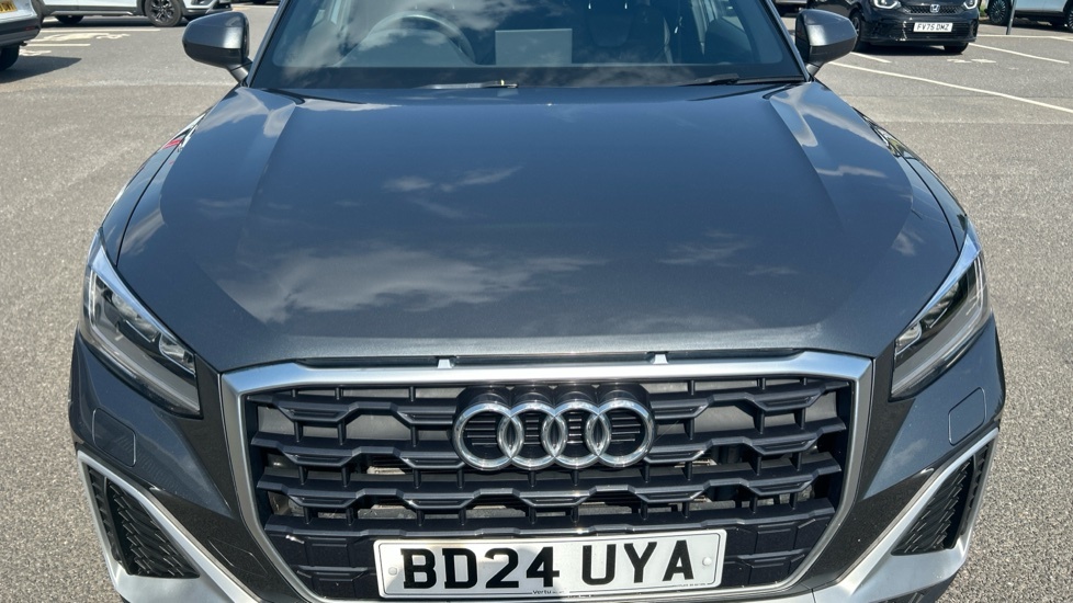 Audi Q2 1.5L S Line Black #8