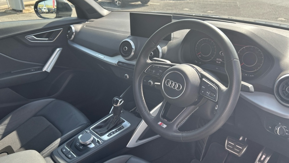 Audi Q2 1.5L S Line Black #11
