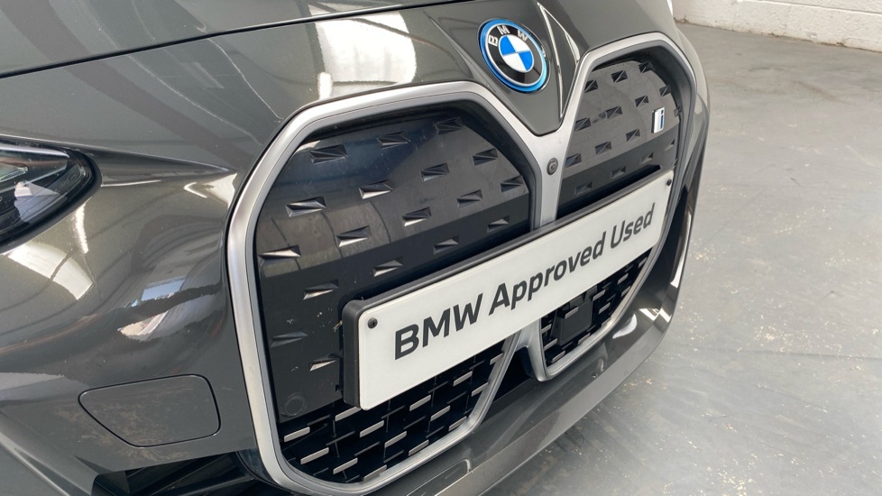 BMW i4 Hatchback White #25