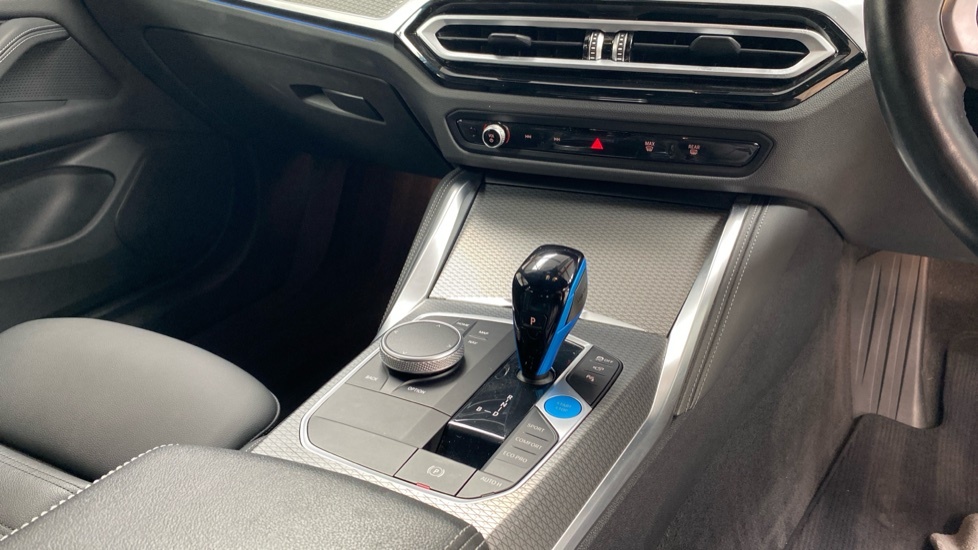 BMW i4 Hatchback White #76
