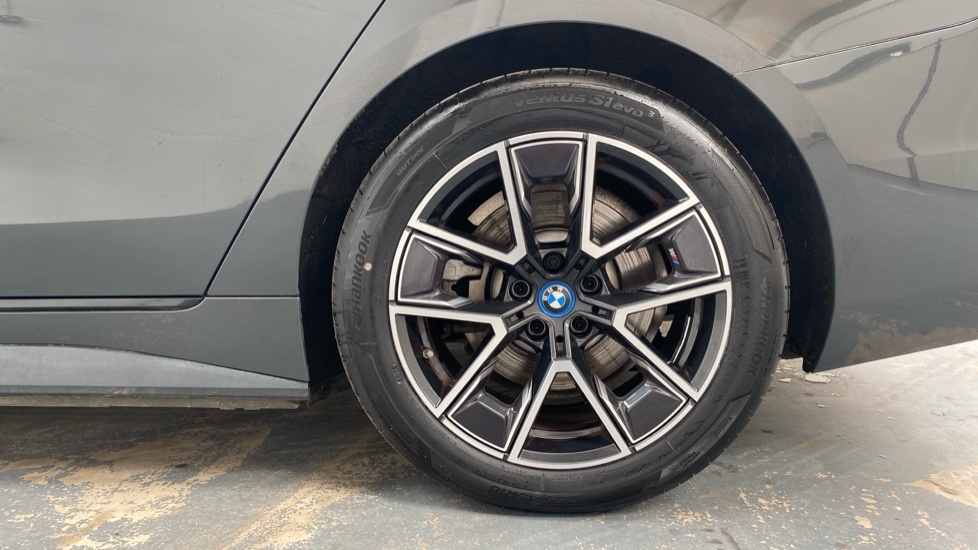BMW i4 Hatchback White #30