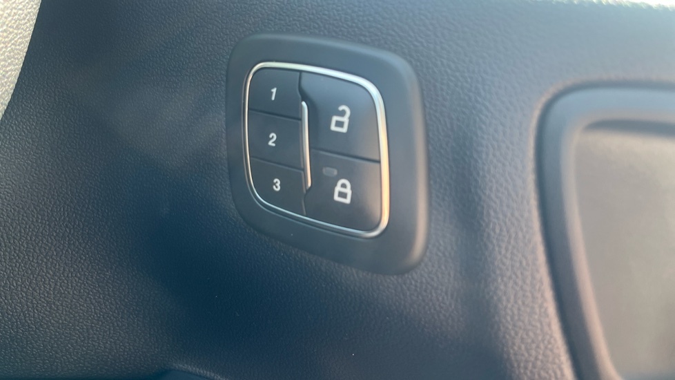 Ford Kuga St-line Blue #26