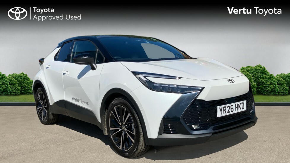 Toyota C-Hr Excel White