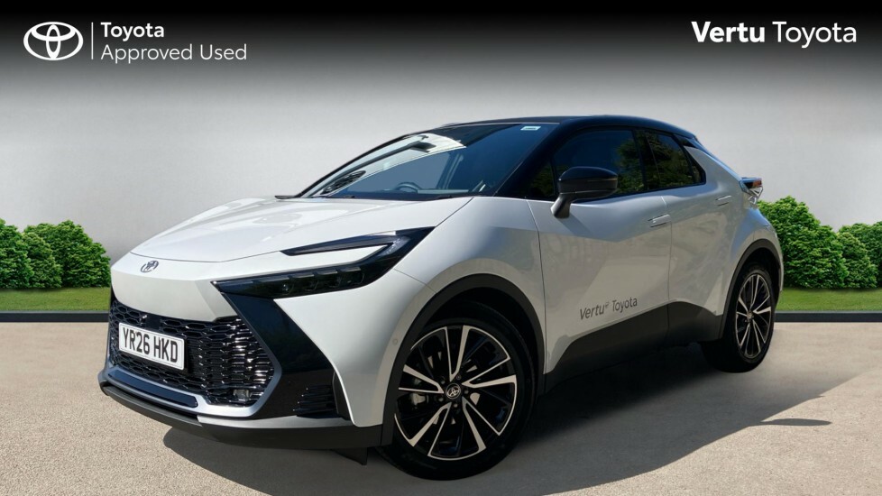 Toyota C-Hr Excel White #3
