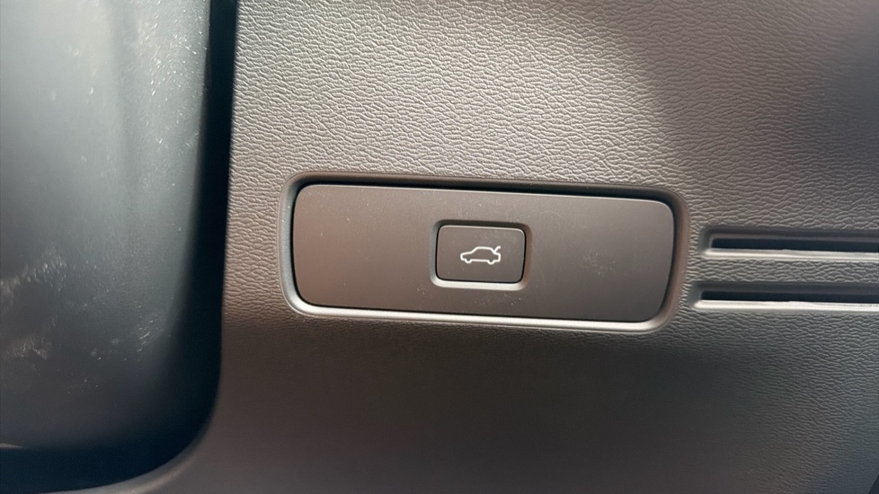 Volvo XC40 Black Edition Plus, B4 Mild Hybrid, Black #45