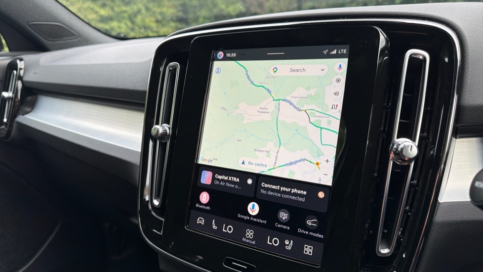 Volvo XC40 Black Edition Plus, B4 Mild Hybrid, Black #16