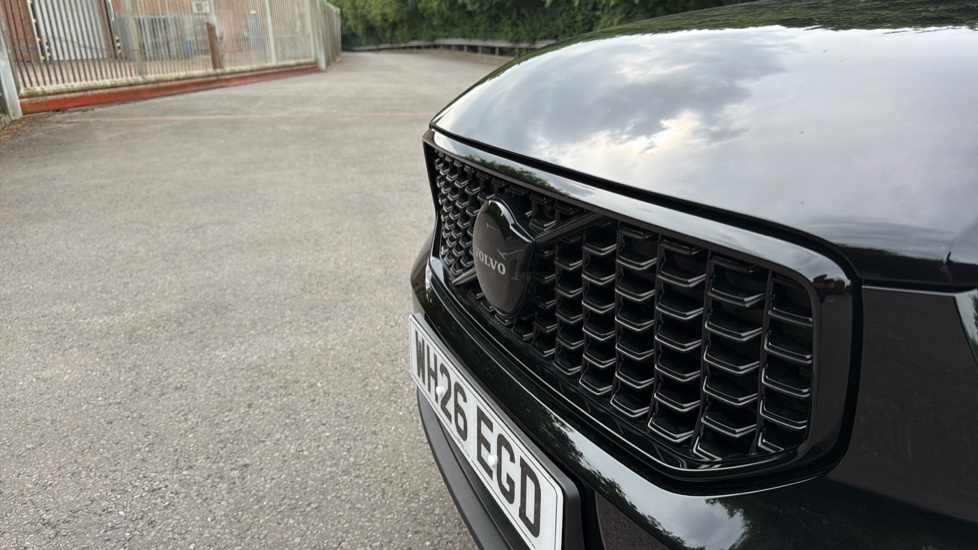Volvo XC40 Black Edition Plus, B4 Mild Hybrid, Black #59
