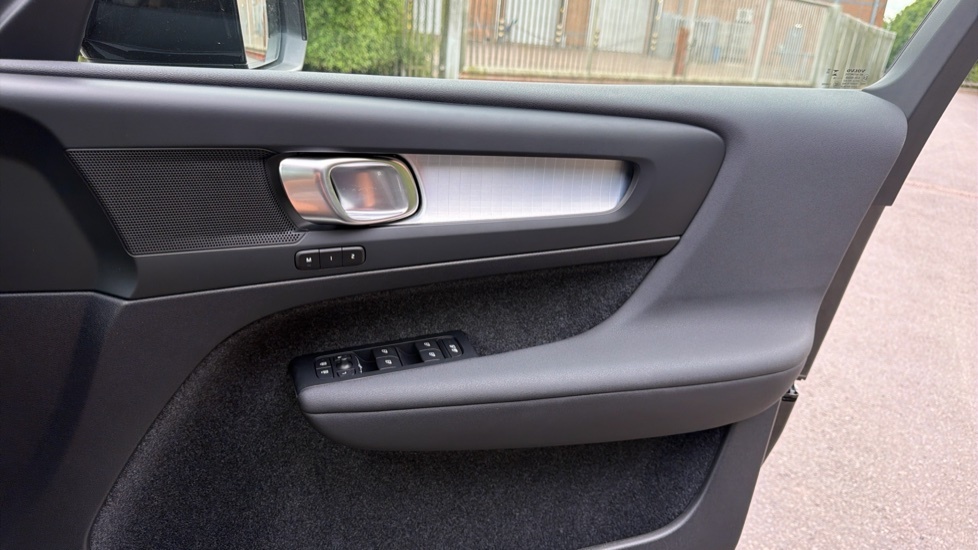 Volvo XC40 Black Edition Plus, B4 Mild Hybrid, Black #27
