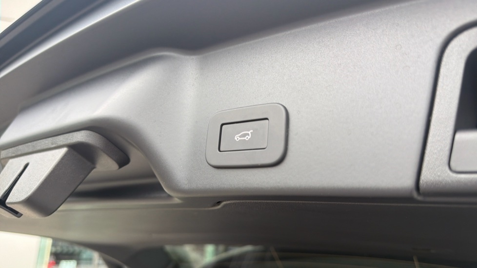 Land Rover Range Rover Evoque 2.0 D200 Dynamic Se White #37