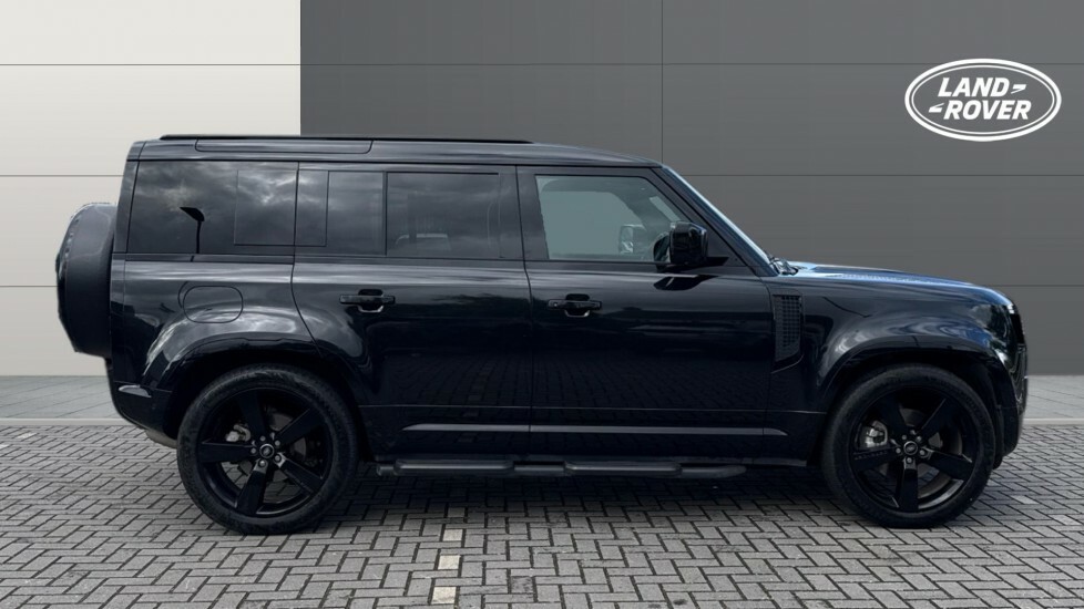 Land Rover Defender X-dynamic Hse Black #5