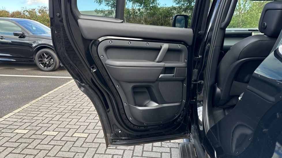 Land Rover Defender Suv Grey #37