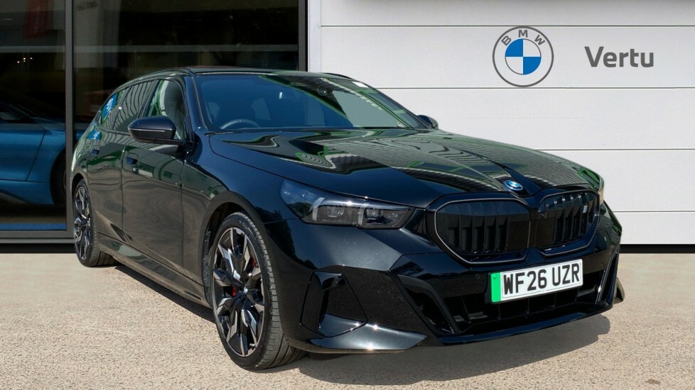 BMW i5 M Sport Black