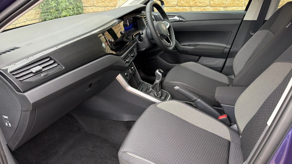 Volkswagen Polo Match YC26TCX Purple #2