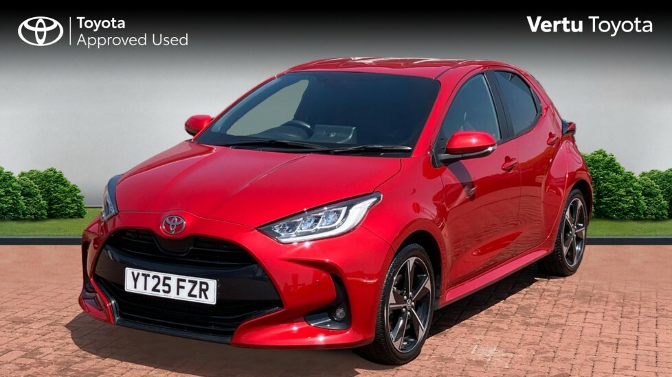 Toyota Yaris Excel YT25FZR Red #3