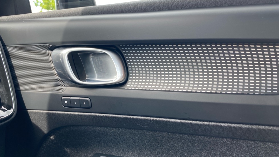 Volvo XC40 2.0 B4 Mhev  #31