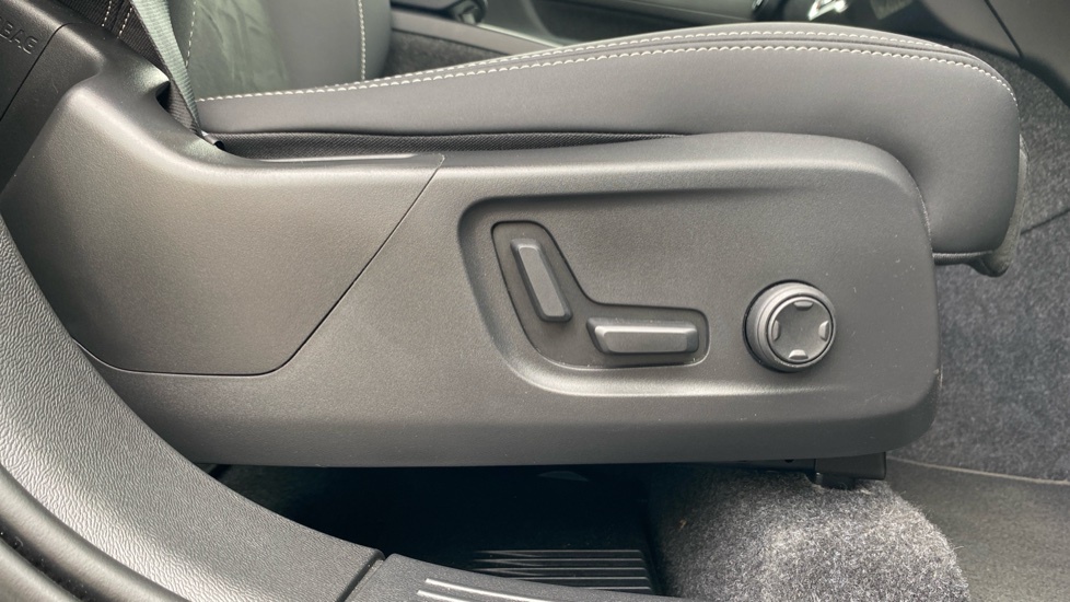 Volvo XC40 2.0 B4 Mhev  #34