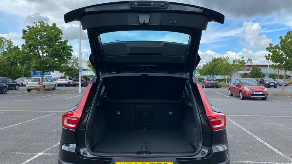 Volvo XC40 2.0 B4 Mhev  #13