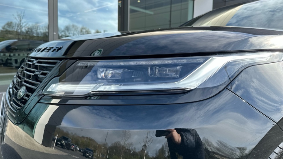 Land Rover Range Rover Velar 2.0 D200 Dynamic Se Grey #26