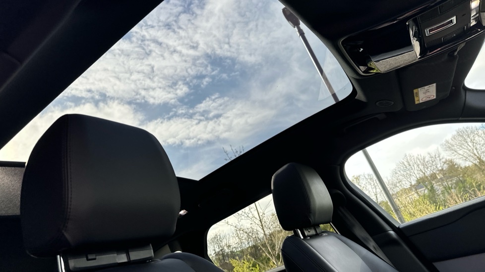 Land Rover Range Rover Velar 2.0 D200 Dynamic Se Grey #53