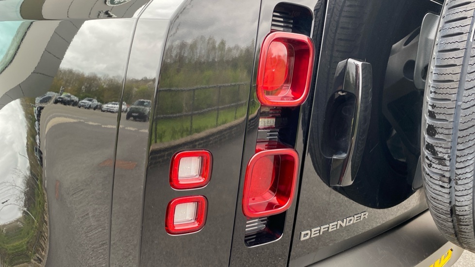 Land Rover Defender Mpv Black #19