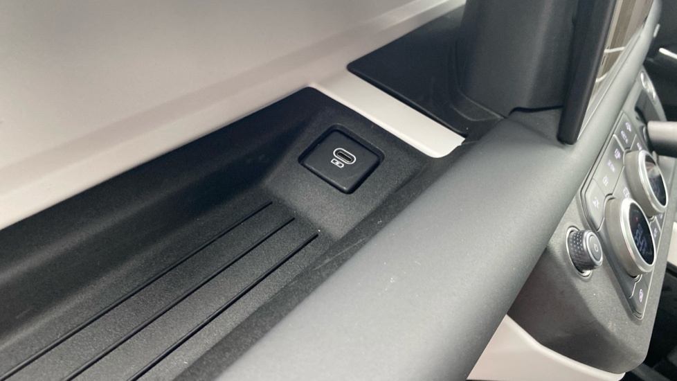 Land Rover Defender Mpv Black #45