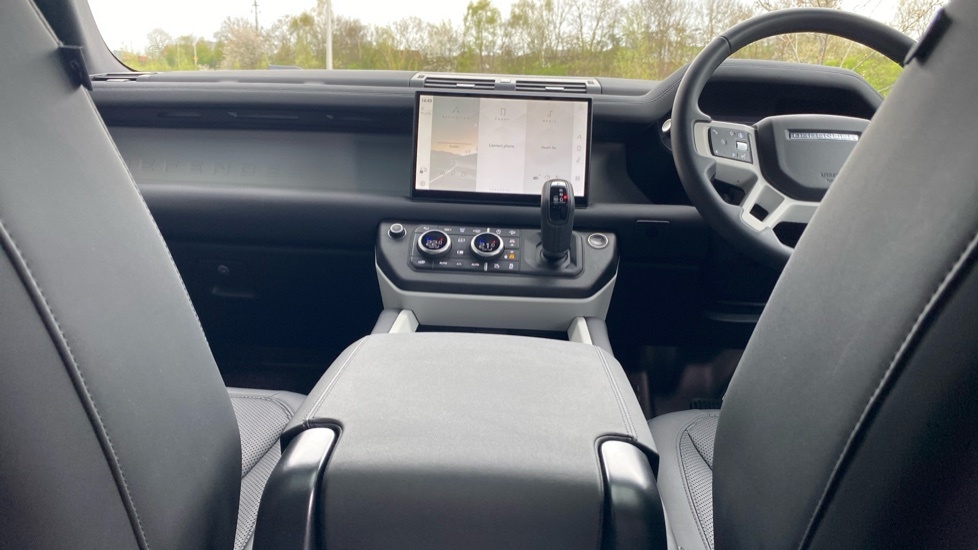 Land Rover Defender Mpv Black #34