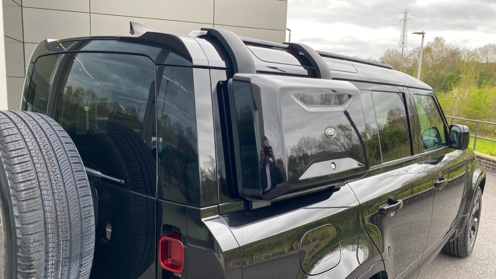 Land Rover Defender Mpv Black #25
