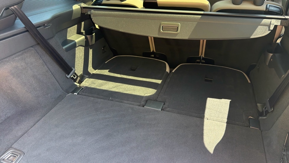 Volvo EX90 Ultra, Twin Motor Performance, 7 Seats Silver #53