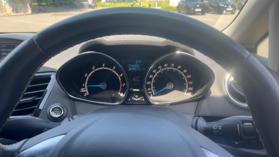 Ford Fiesta 1.25 Studio Euro 6 White #18