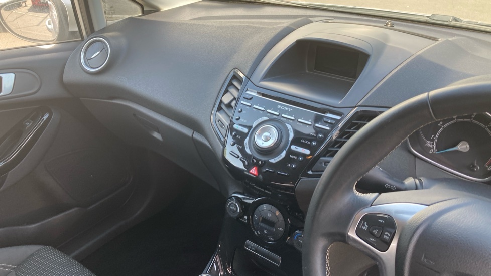 Ford Fiesta Zetec Grey #14