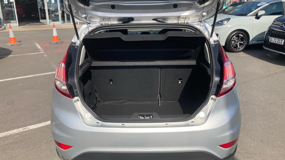 Ford Fiesta Titanium Silver #4
