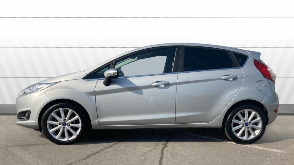 Ford Fiesta Titanium Silver #5