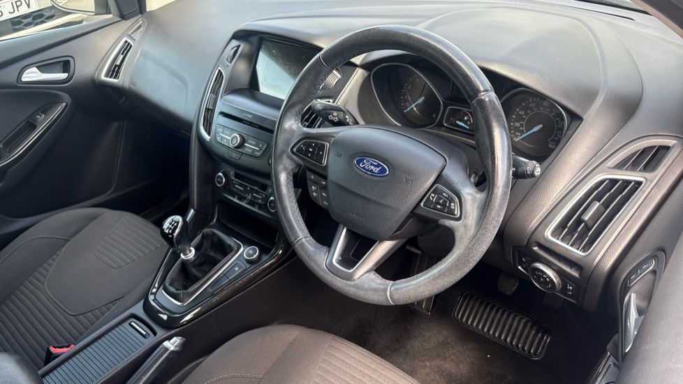 Ford Focus 2.0T Ecoboost St-2 -Full Service History- White #11