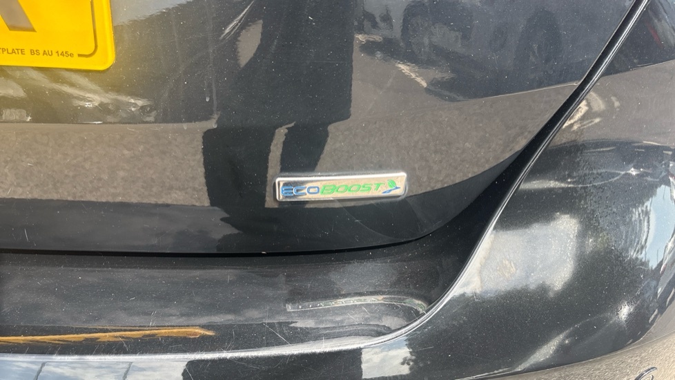 Ford Focus 2.0T Ecoboost St-2 -Full Service History- White #23
