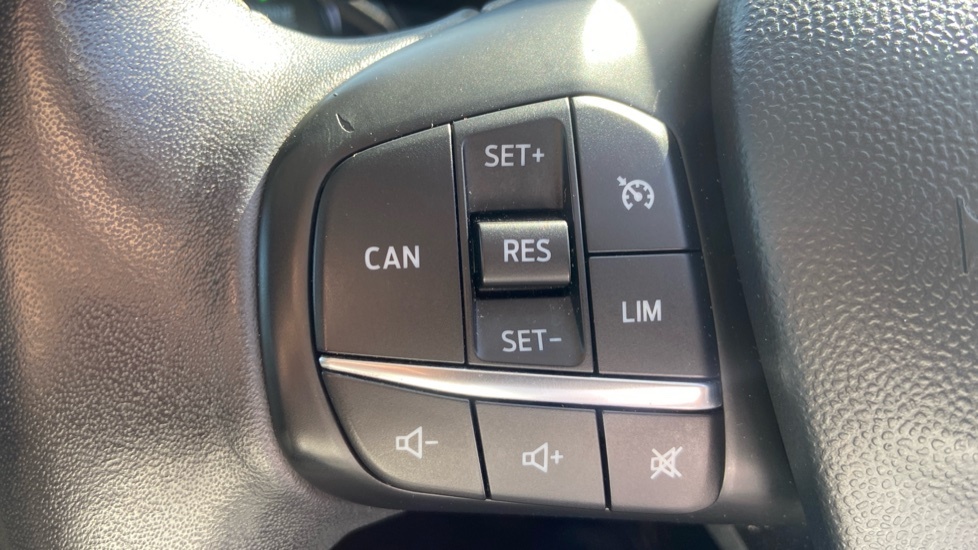Ford Fiesta 1.0 Ecoboost St-line Hatchback White #21