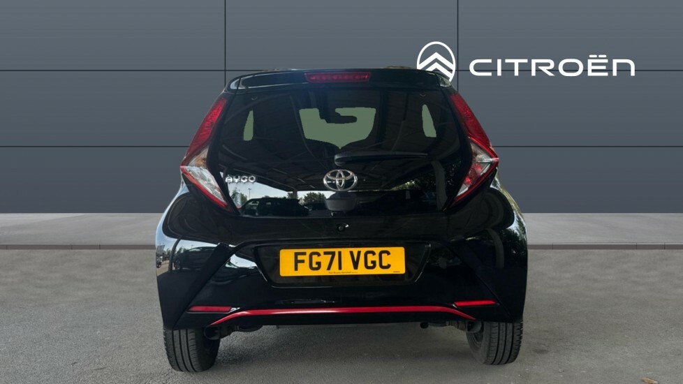 Toyota Aygo X X-trend Black #6