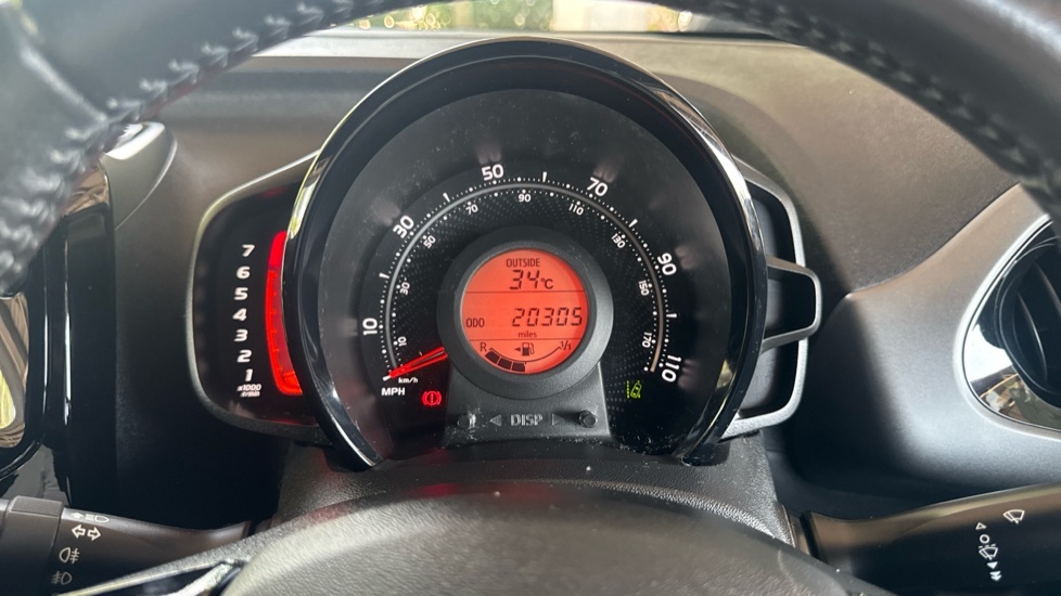 Toyota Aygo X Hatchback Green #18