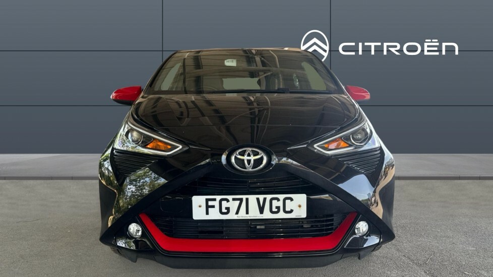 Toyota Aygo X X-trend Black #3
