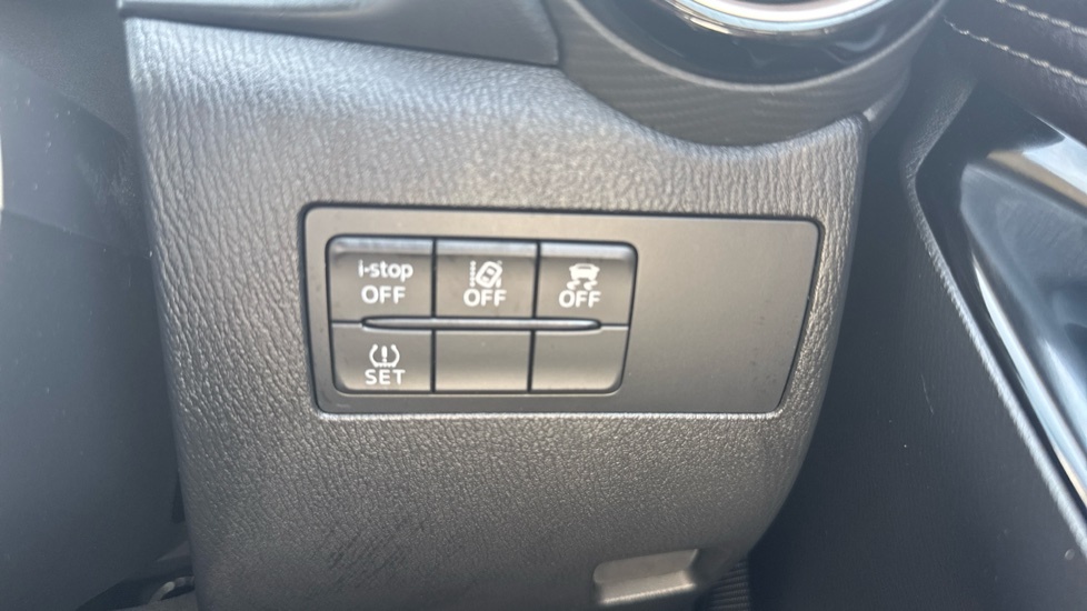 Mazda 2 1.5 Skyactiv-g Se-l Nav Euro 6 Ss Black #36
