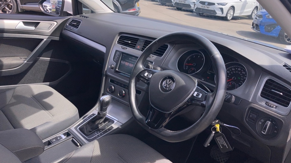 Volkswagen Golf 2.0 Tdi Gtd Black #11