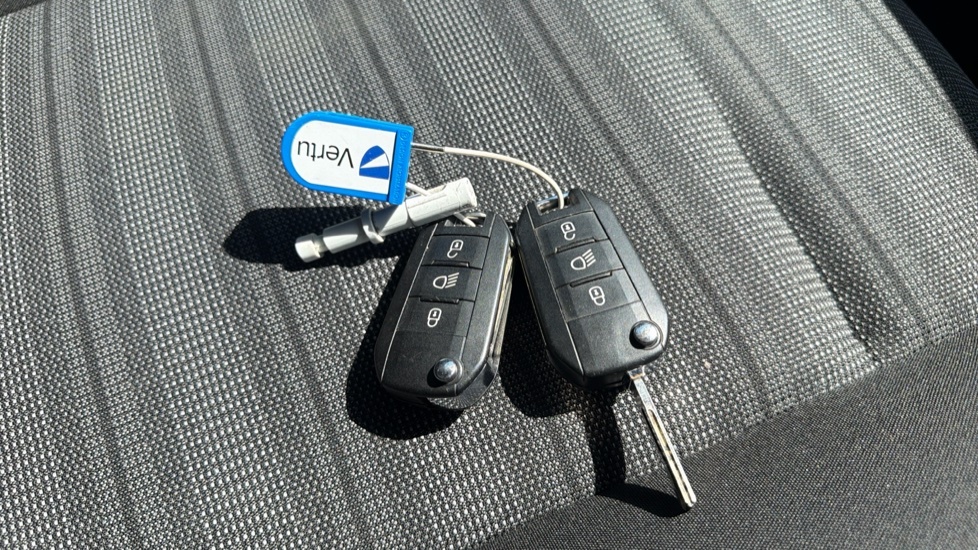 Vauxhall Combo Life 1.2L Energy Grey #19