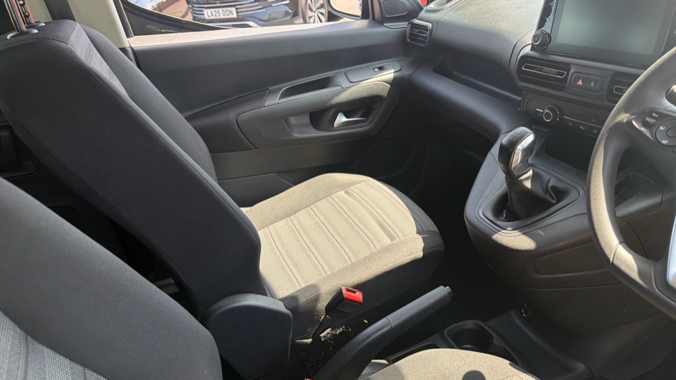 Vauxhall Combo Life 1.2L Energy Grey #14