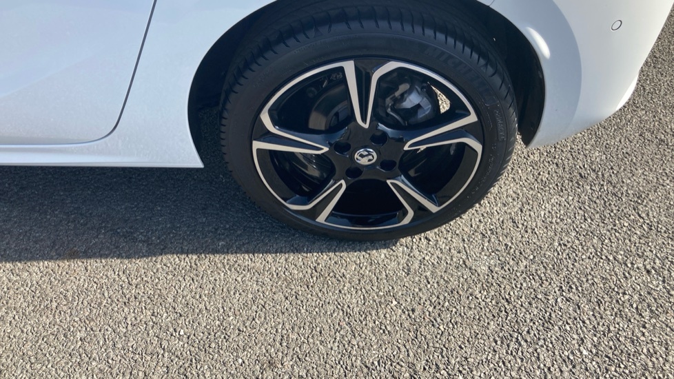 Vauxhall Corsa 1.2 Turbo Gs White #31